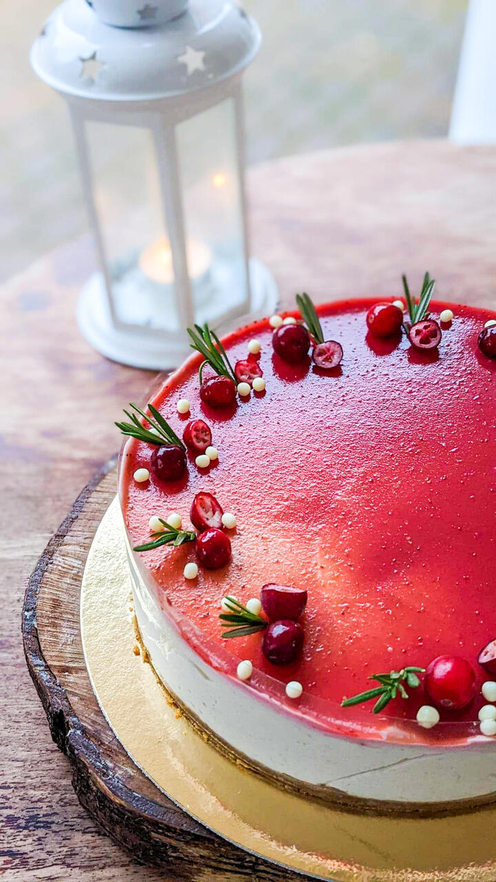 Cloudberry cake with gooseberry jam and a petticoat of cream.. - Picture of  Willow River Gallery & Cafe, Honesdale - Tripadvisor